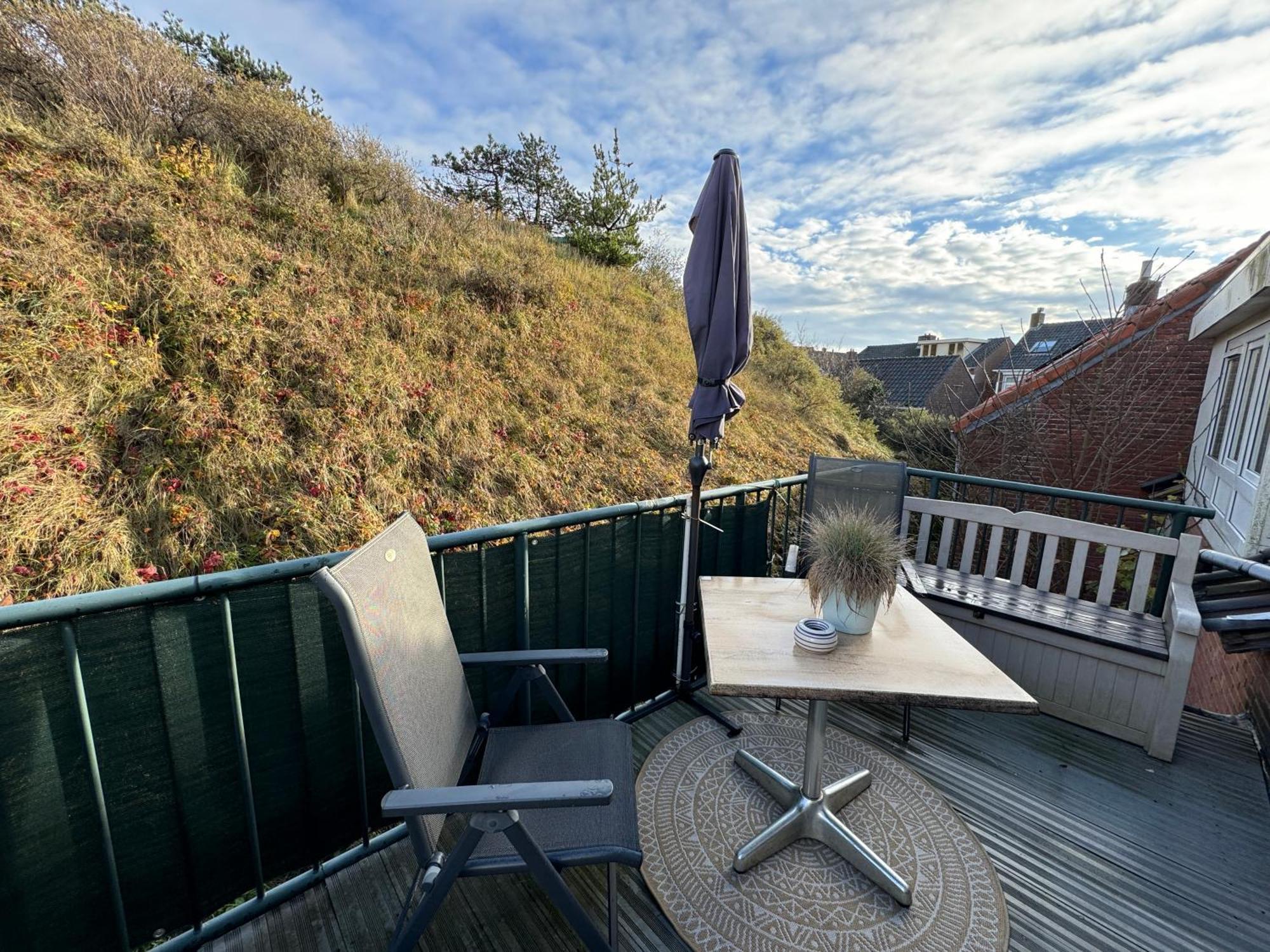 Vakantiehuisje Aan Zee Met Dakterras Rust En Strand 250 M エグモント・アーン・ゼー エクステリア 写真